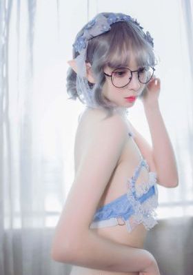 电影《睫毛膏2》美国版_BD英语影视在线观看